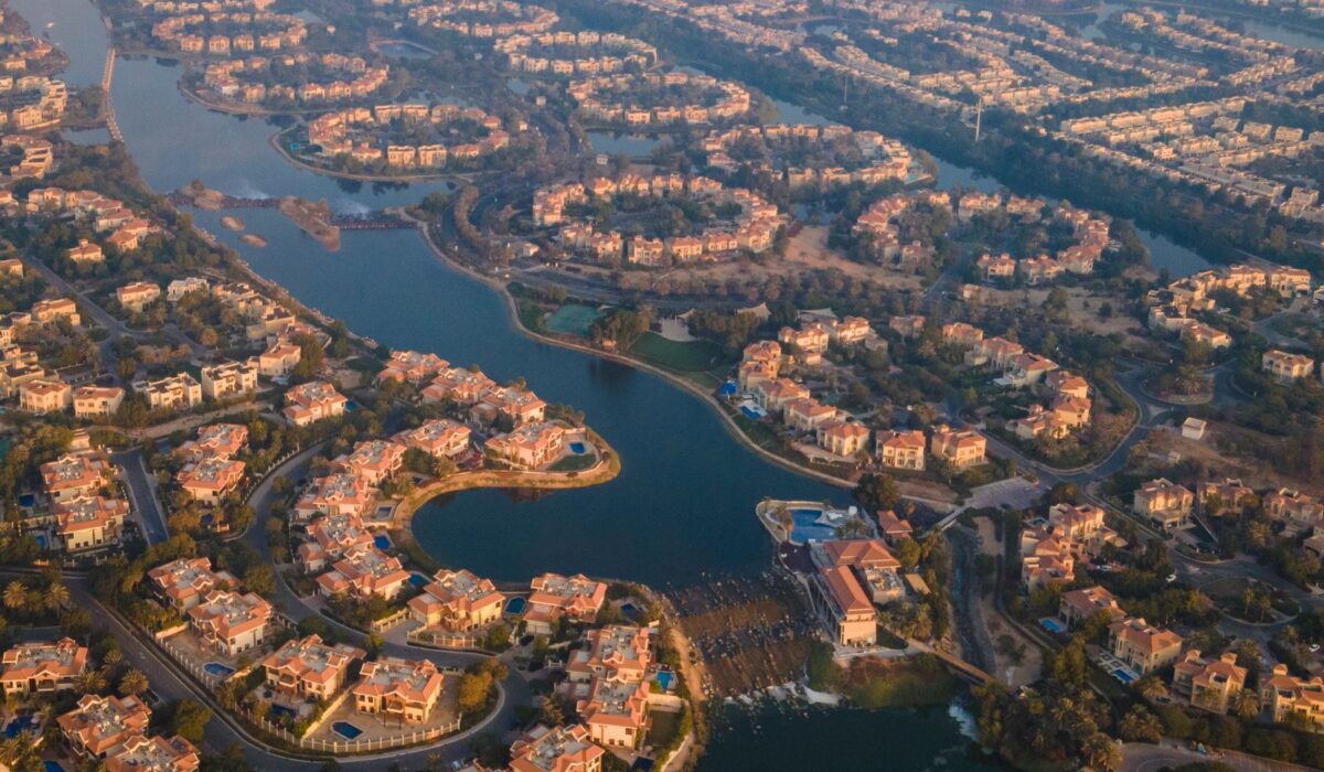 Property inheritance law for foreigners in the UAE residential neighborhood